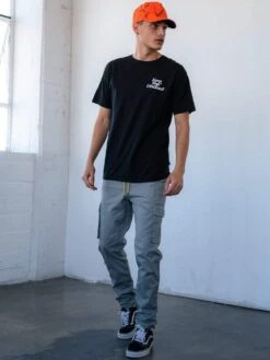 Keep Your Distance Tee - Black -Men Women Style young and reckless mens tops graphic tee keep your distance tee black 28417531215975